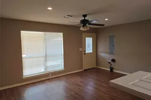1003 Travis Ave, Alvarado, TX 76009 - Photo 5