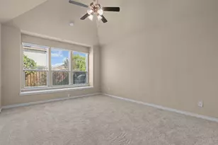 1305 Realoaks Dr, Fort Worth, TX 76131 - Photo 9