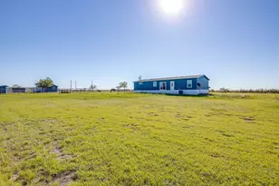 1417 County Rd 310A, Cleburne, TX 76031 - Photo 3