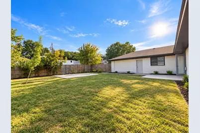 2404 Kentfield Lane, Plano, TX 75074 - Photo 19