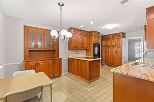 7010 S Janmar Dr, Dallas, TX 75230 - Photo 19