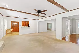 7010 S Janmar Dr, Dallas, TX 75230 - Photo 17
