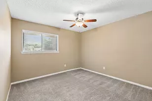 1806 Lakecrest Ct, Carrollton, TX 75006 - Photo 21