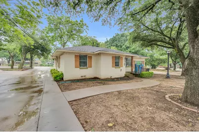 214 W Belt Line Road #B, Cedar Hill, TX 75104 - Photo 3