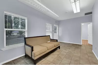 214 W Belt Line Road #C, Cedar Hill, TX 75104 - Photo 11