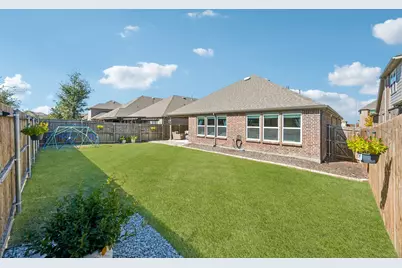 929 Crest Breeze Drive, Fort Worth, TX 76052 - Photo 25