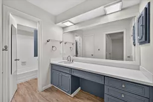 5043 Les Chateaux Dr, Dallas, TX 75235 - Photo 19