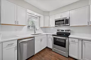 5043 Les Chateaux Dr, Dallas, TX 75235 - Photo 5
