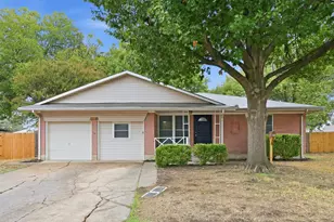 319 Royal Ave, Duncanville, TX 75137 - Photo 1