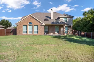 1300 Bellingham Cir, Glenn Heights, TX 75154 - Photo 35