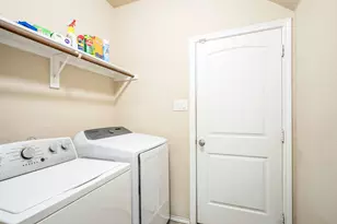 1300 Bellingham Cir, Glenn Heights, TX 75154 - Photo 21