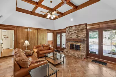 3910 Cross Bend Court, Arlington, TX 76016 - Photo 3