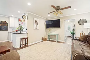 510 Northside Ave, Lewisville, TX 75057 - Photo 5