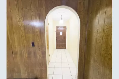808 Warwick Street, Bedford, TX 76022 - Photo 3