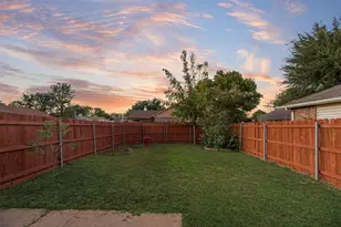 2001 Village Creek Dr, Garland, TX 75040 - Photo 27
