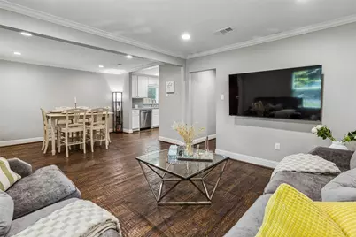 605 E Graham Street, McKinney, TX 75069 - Photo 5