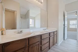 1308 Arbordale Ct, Lancaster, TX 75134 - Photo 9