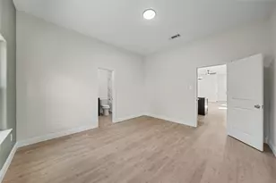 817 Stamps Ave, Fort Worth, TX 76114 - Photo 9