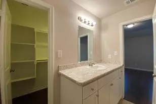 1304 E Magnolia Ave, Fort Worth, TX 76104 - Photo 17