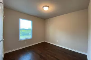 1304 E Magnolia Ave, Fort Worth, TX 76104 - Photo 9