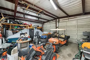 5827 SE County Rd 1095, Corsicana, TX 75109 - Photo 33