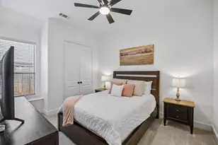 2403 Laguna Ln, Arlington, TX 76012 - Photo 5