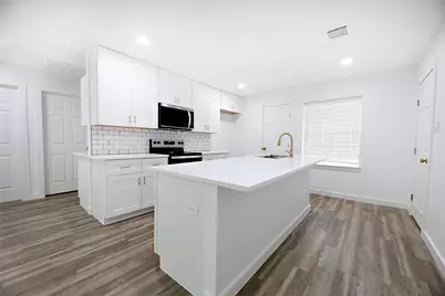 506 Lindsey Street, Bowie, TX 76230 - Photo 13