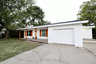 506 Lindsey Street, Bowie, TX 76230 - Photo 7