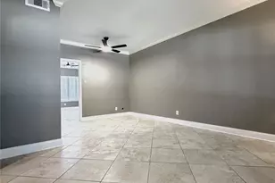625 Trailwood Ct, Garland, TX 75043 - Photo 9