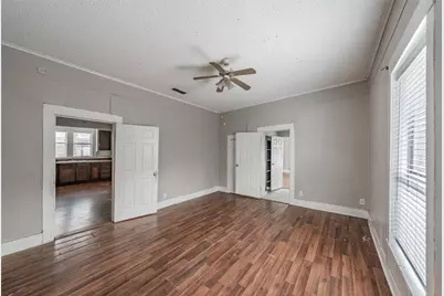 212 N Ruddell Street, Denton, TX 76205 - Photo 19
