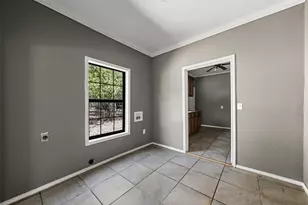 404 Eddins St, Marlin, TX 76661 - Photo 5