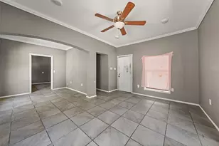 404 Eddins St, Marlin, TX 76661 - Photo 3