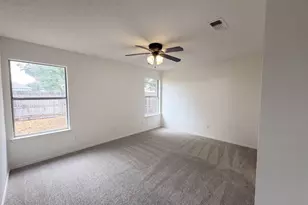 1033 Olivewood Ln, Fort Worth, TX 76140 - Photo 17