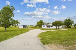13384 Pruett Rd, Krum, TX 76249 - Photo 1