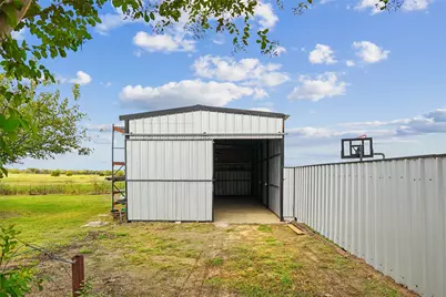 13384 Pruett Road, Krum, TX 76249 - Photo 25