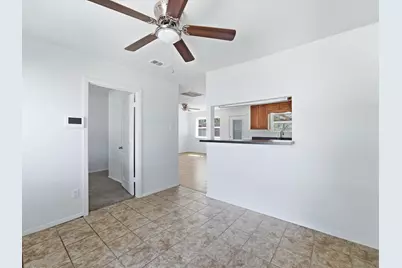 433 W Dorris Drive, Grand Prairie, TX 75051 - Photo 9