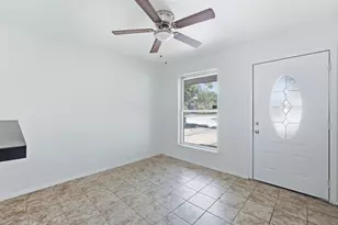 433 W Dorris Dr, Grand Prairie, TX 75051 - Photo 7