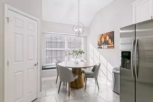 1600 Yellowstone Ave, Lewisville, TX 75077 - Photo 5