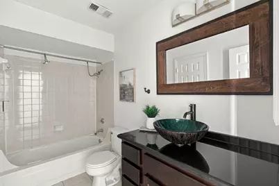 5200 Martel Avenue #25C, Dallas, TX 75206 - Photo 7
