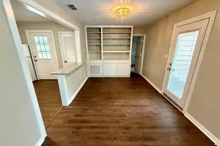 107 Greenview Dr, Stephenville, TX 76401 - Photo 5