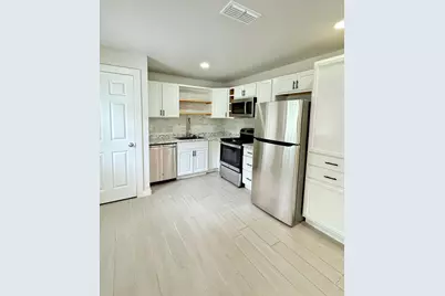 1903 Shawnee Street #B, Denton, TX 76209 - Photo 5