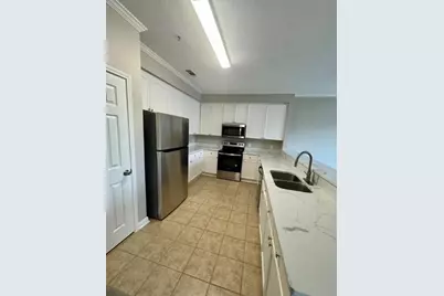 3500 E Park Boulevard #18, Plano, TX 75074 - Photo 5