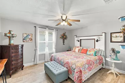 1309 W Madison Street, Ennis, TX 75119 - Photo 17