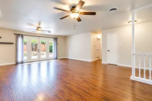1813 Thomas Pl, Arlington, TX 76010 - Photo 5