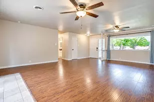 1813 Thomas Pl, Arlington, TX 76010 - Photo 7