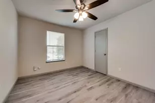 7021 Lincolnshire Ln, North Richland Hills, TX 76182 - Photo 15