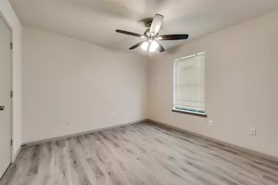 7021 Lincolnshire Lane, North Richland Hills, TX 76182 - Photo 19
