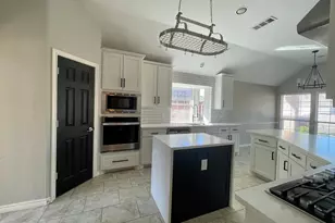 6505 Josephine Dr, Arlington, TX 76017 - Photo 5
