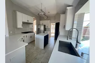 6505 Josephine Drive, Arlington, TX 76017 - Photo 9