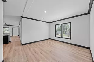 202 N 6th St, Mount Calm, TX 76673 - Photo 9